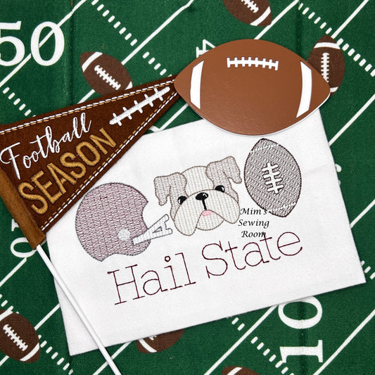 Bulldog helmet trio design