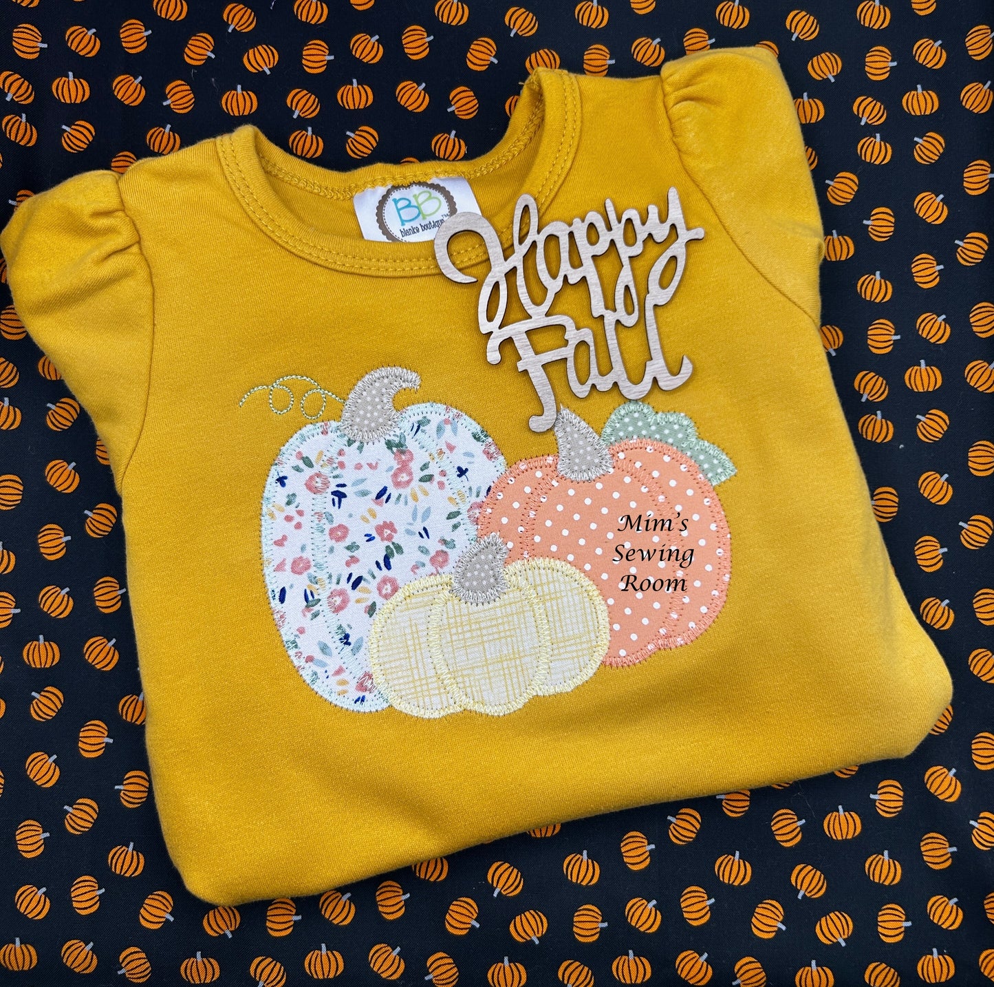 Pumpkin trio applique