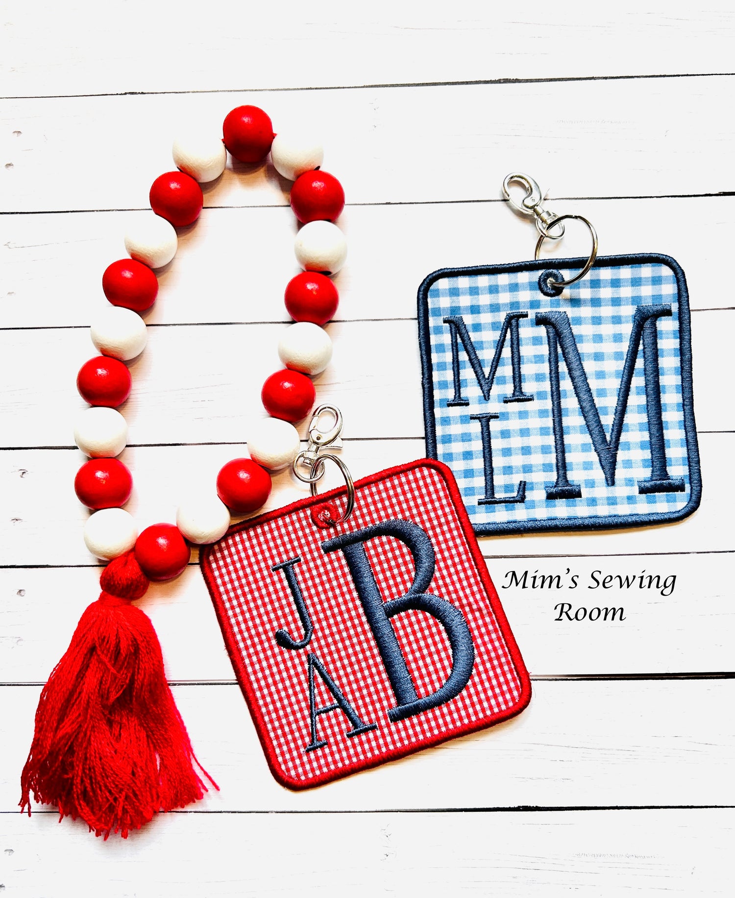 Bag tags and banners
